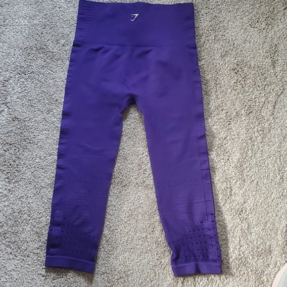 Gymshark Purple Capris - Picture 4 of 4
